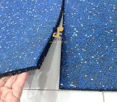 GẠCH CAO SU CAO CẤP 90% EPDM DÀY 15MM CHẤM XANH