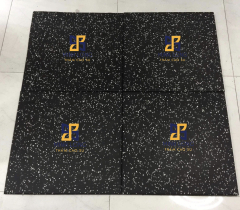 Gạch cao su mặt thảm EPDM chấm trắng dày 20mm