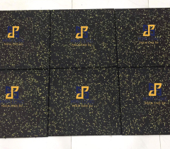 Gạch cao su mặt thảm EPDM chấm vàng dày 20mm