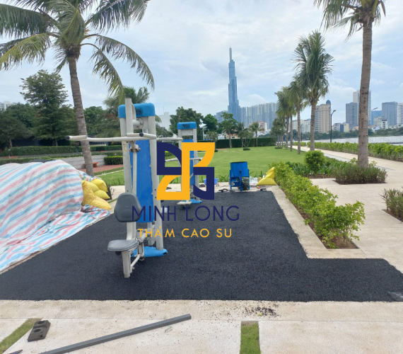 Đổ sàn cao su theo yêu cầu